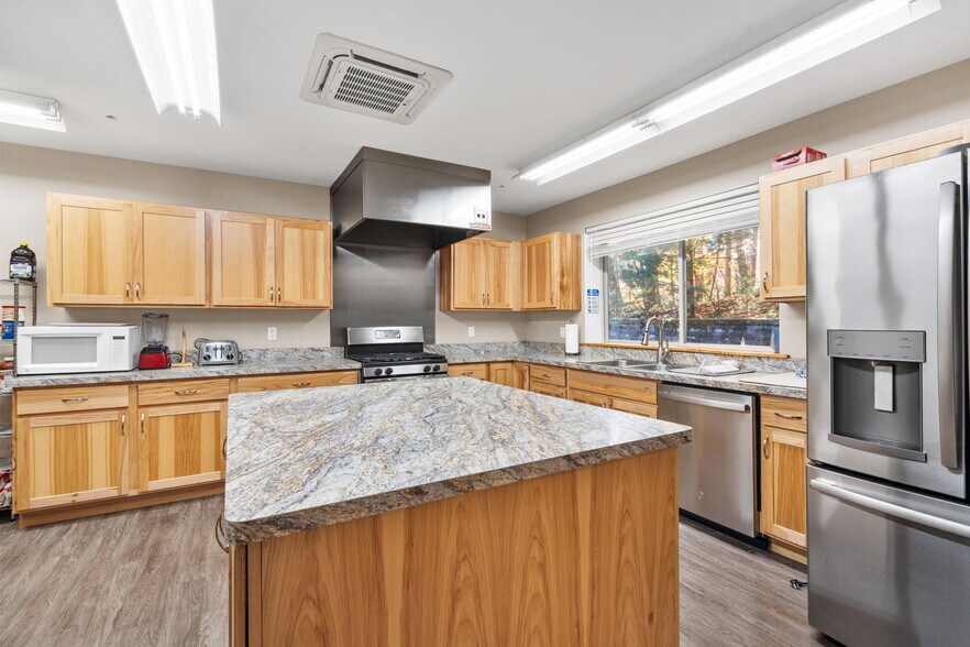 More Photos Of 12800 Cherry Ave, Rapid City Hotel For Sale