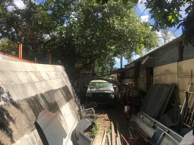 More Photos Of 3071 NW 54th St, Miami Warehouse For Sale