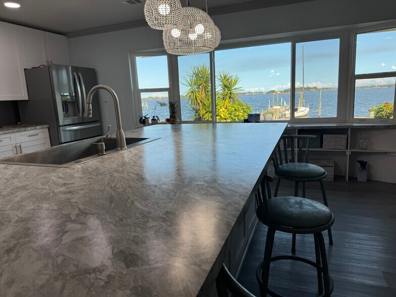 More Photos Of 6557 US Highway 1, Rockledge Flex For Sale