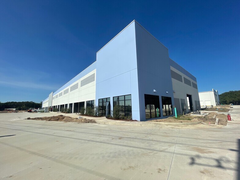 More Photos Of 2870 Clarcona, Apopka Unknown For Lease