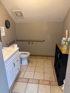 More Photos Of 348 New Byhalia Rd, Collierville Medical For Lease