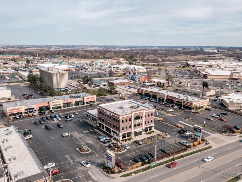 More Photos Of 1211 N Belt Hwy, Saint Joseph Office For Lease