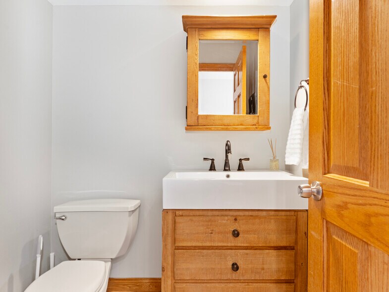 More Photos Of 22660 S Harlem Ave, Frankfort Flex For Sale