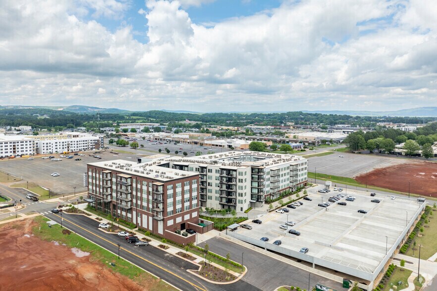 More Photos Of 5801 Sanderson St, Huntsville Apartments For Lease