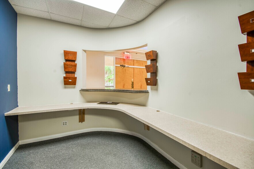 More Photos Of 11211 Prosperity Farms Rd, Palm Beach Gardens Medical For Sale