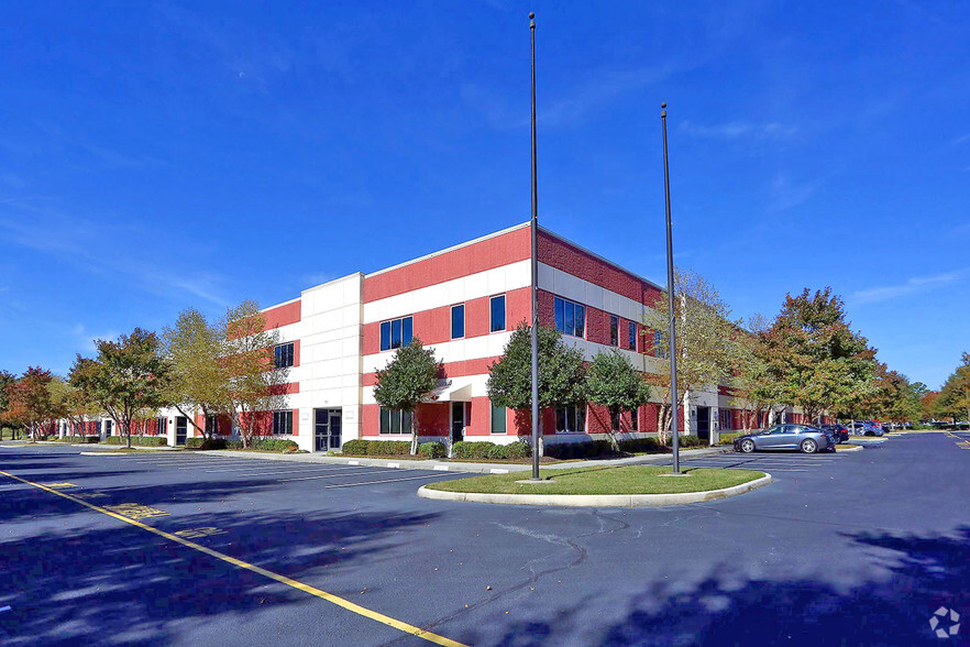 Primary Photo Of 7421 Central Business Park Dr, Norfolk Flex For Lease