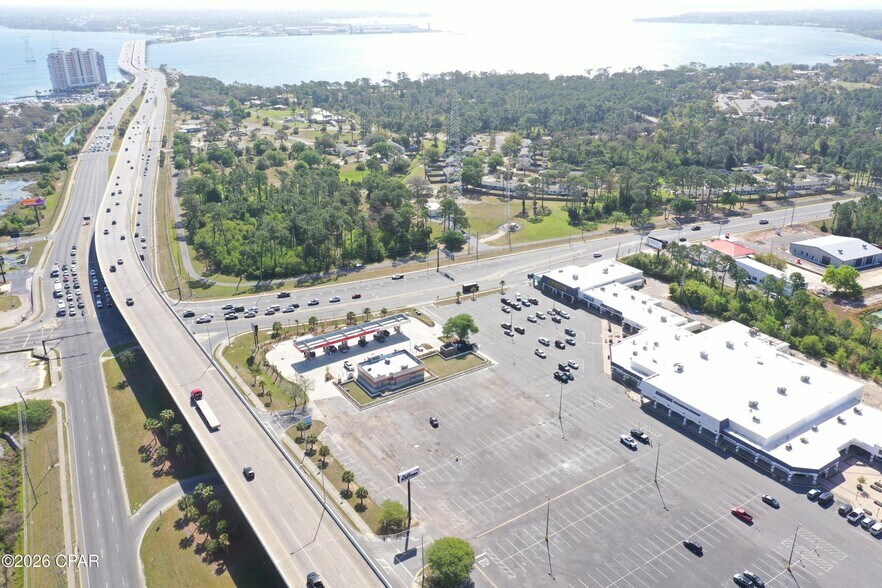 More Photos Of 7099 US-98, Panama City Beach General Retail For Lease