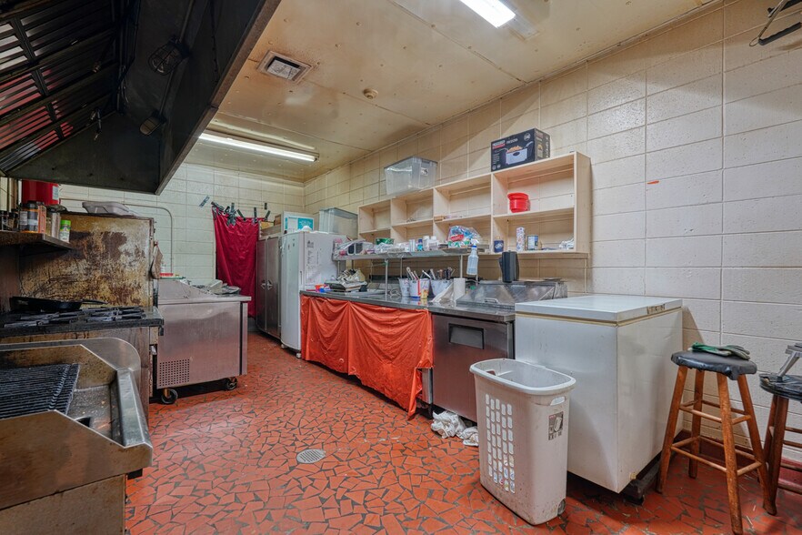 More Photos Of 4895 S Pine St, Spartanburg Restaurant For Sale