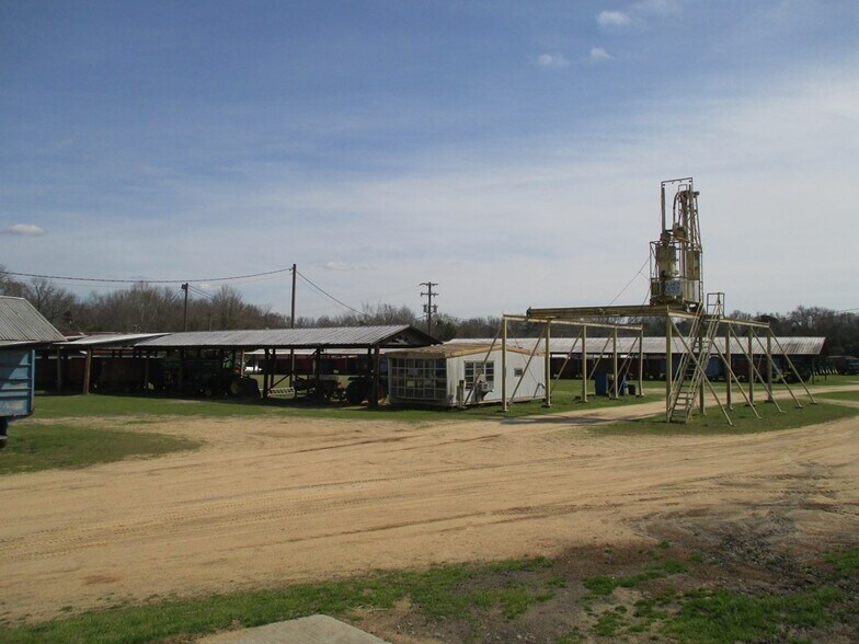 More Photos Of 3970 Camden Hwy hwy, Dalzell Land For Sale