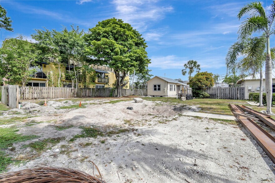 More Photos Of 11 SW 11th Ave, Fort Lauderdale Land For Sale