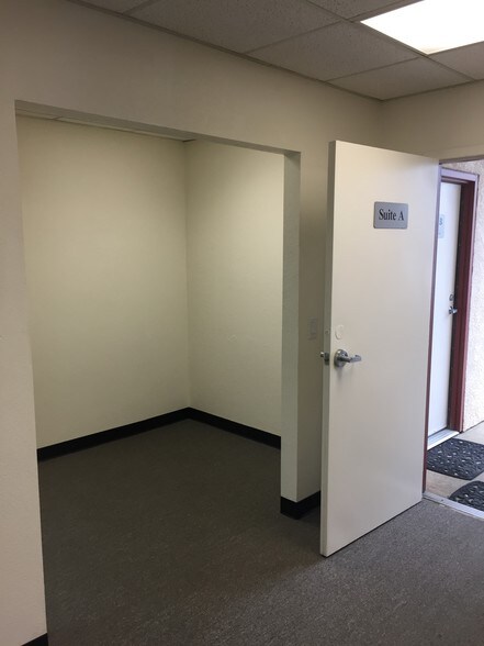 More Photos Of 3067 Alhambra Dr, Shingle Springs Auto Repair For Sale