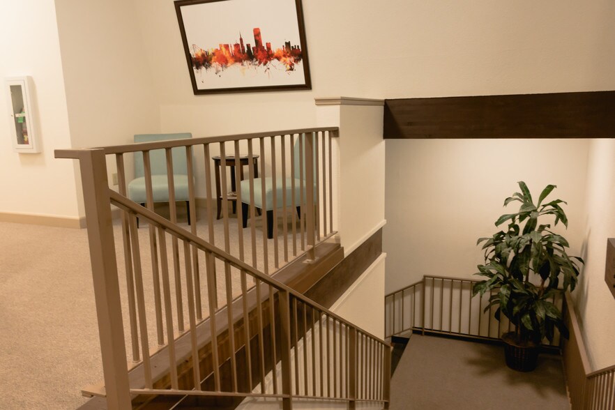 More Photos Of 220 S Church St, Lodi Freestanding For Lease