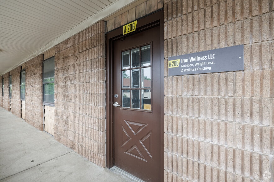 More Photos Of 2333 Morris Ave, Union Township Unknown For Lease