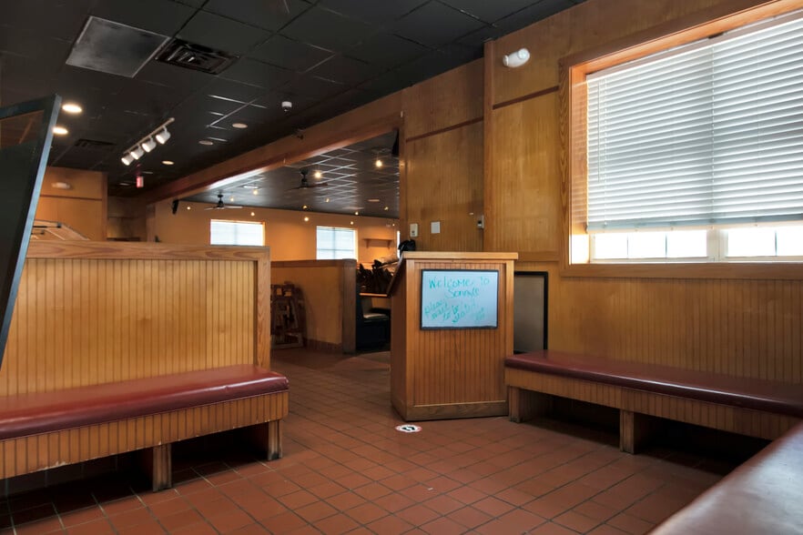 More Photos Of 1152 Tamiami Trl, Port Charlotte Restaurant For Sale