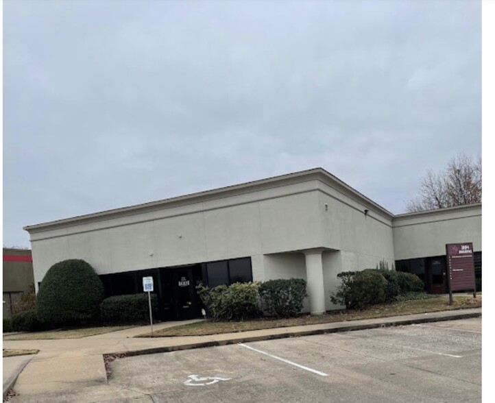 Primary Photo Of 3104 S Elm Pl, Broken Arrow Medical For Lease