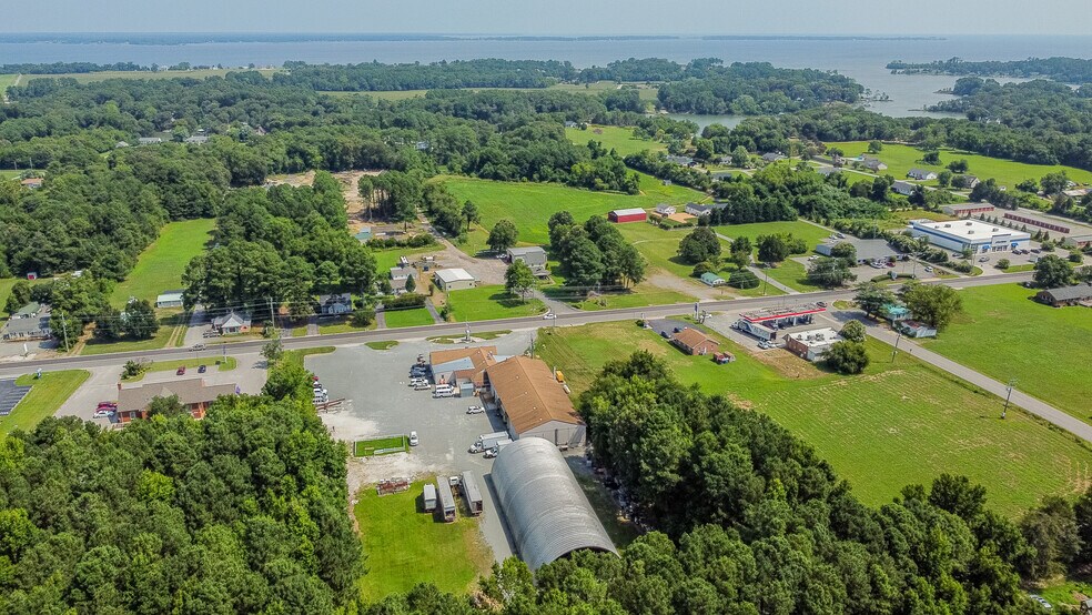 More Photos Of 16552 General Puller Hwy, Deltaville Specialty For Sale