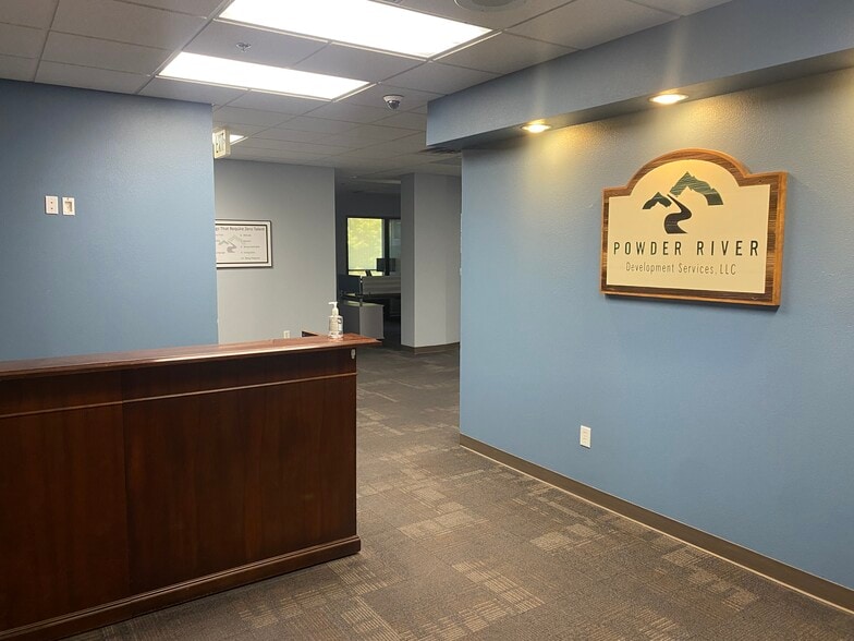 More Photos Of 408 S Eagle Rd, Eagle Coworking Space