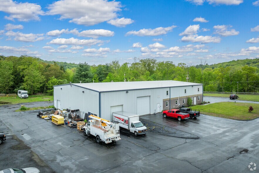 Primary Photo Of 368 Killingly Rd, Pomfret Center Industrial For Sale