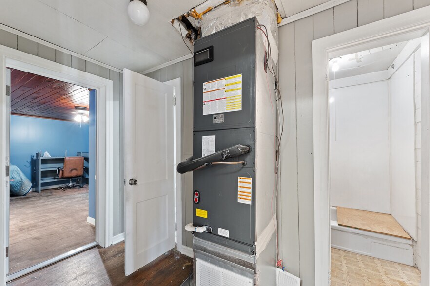 More Photos Of 3705 Buford Hwy, Duluth Auto Dealership For Sale