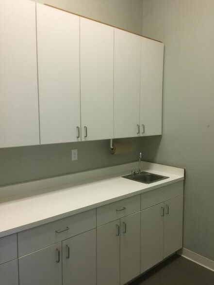 More Photos Of 422-432 1st St, Eureka Office For Lease