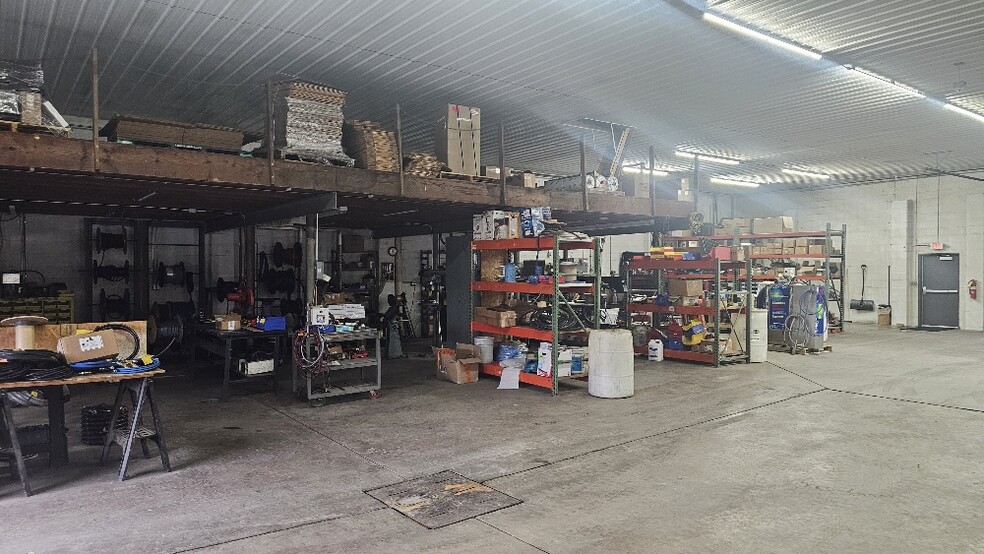 More Photos Of 2928 Washington Ave, Clearfield Industrial For Sale