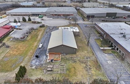More Photos Of 3720 Hawthorne Ct, Waukegan Warehouse For Sale