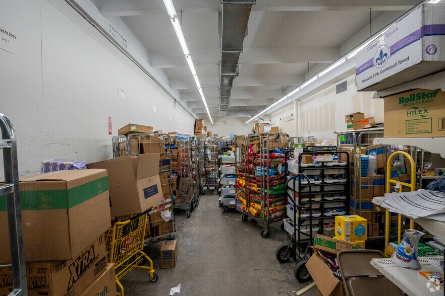 More Photos Of 376 Main St, Chester Storefront For Sale