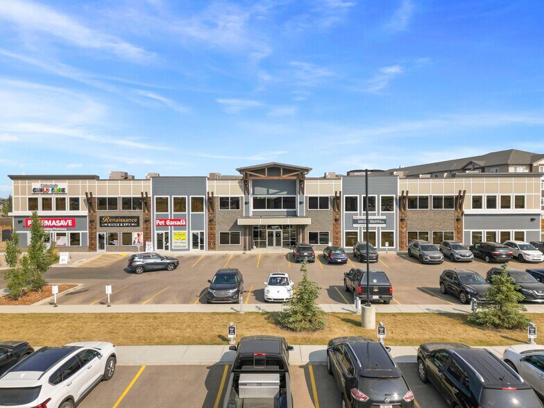 More Photos Of 20 Thomlison Ave, Red Deer Unknown For Lease