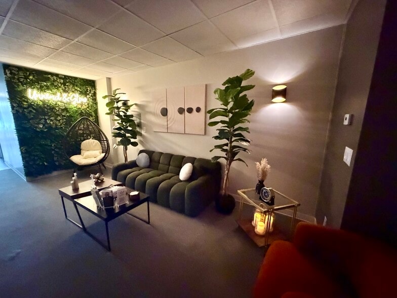 More Photos Of 522 Bloomfield Ave, Verona Storefront Retail Residential For Sale