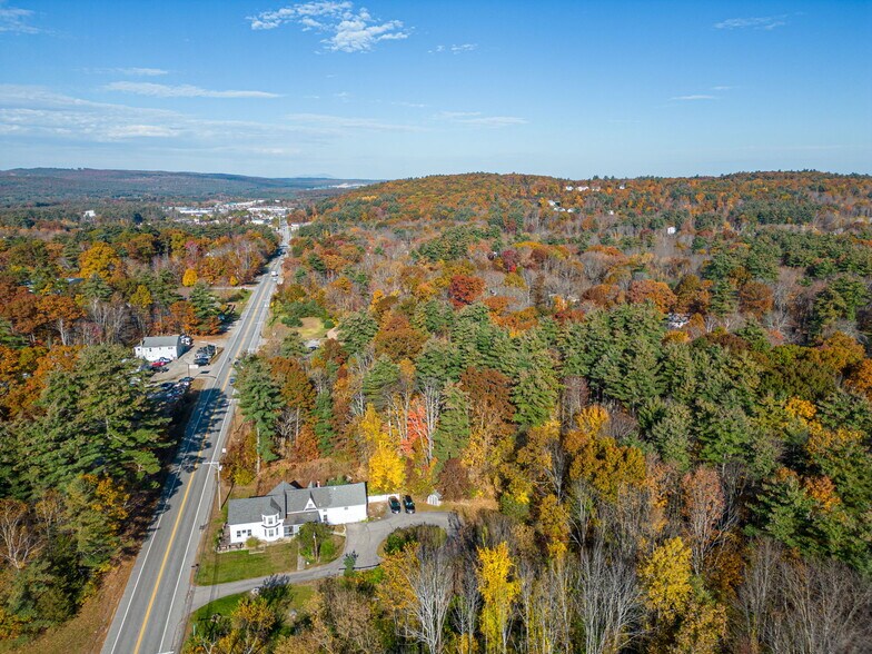 More Photos Of 267 Londonderry Tpke, Hooksett Warehouse For Sale