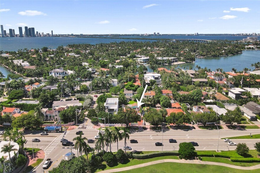 More Photos Of 2024 Alton Rd, Miami Beach Apartments For Sale