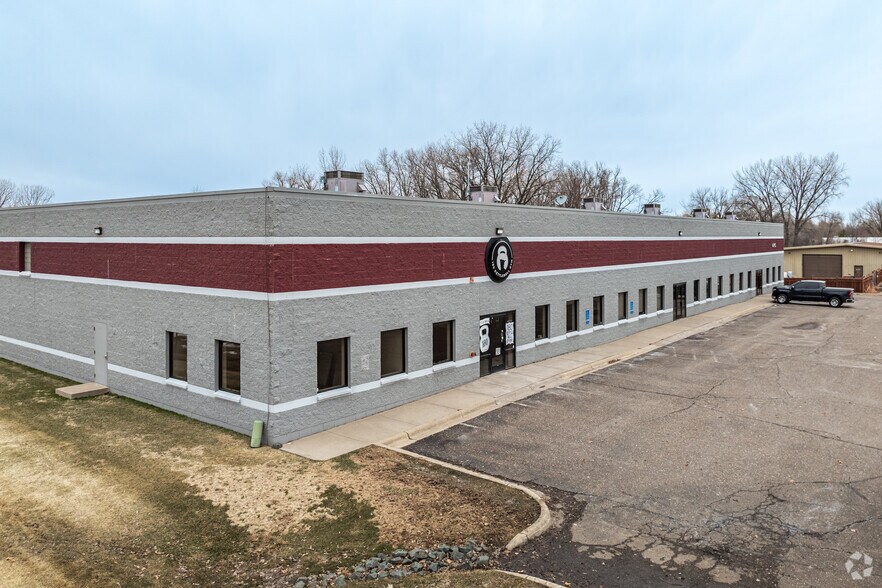 More Photos Of 6845 20th Ave, Centerville Industrial For Lease