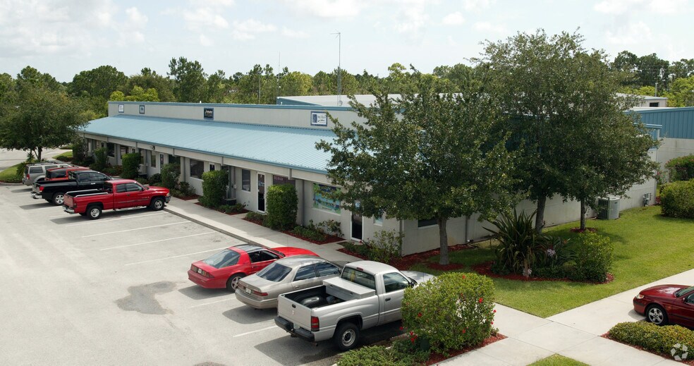 Primary Photo Of 739 North Dr, Melbourne Warehouse For Lease