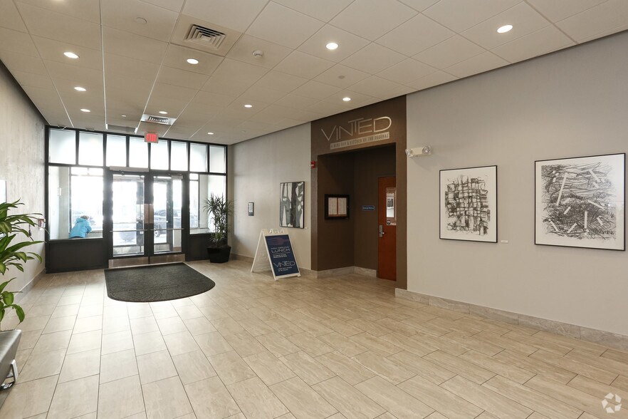 More Photos Of 65 Memorial Rd, West Hartford Office For Lease