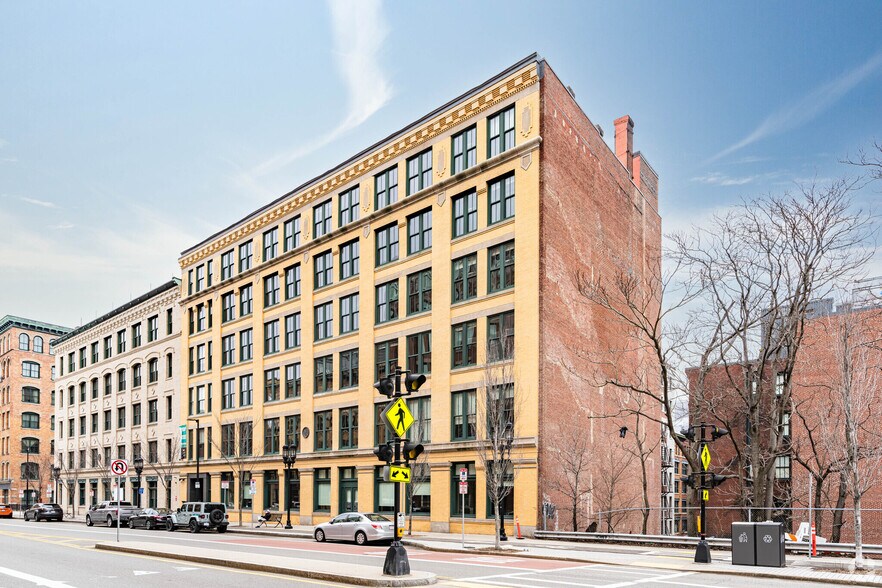 Primary Photo Of 320 Summer St, Boston Office For Lease