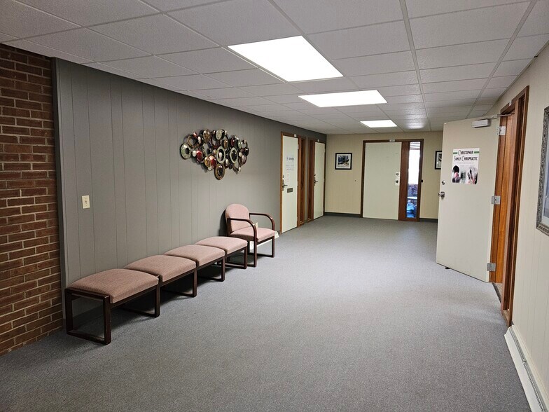 More Photos Of 350 Alberta Dr, Amherst Medical For Lease