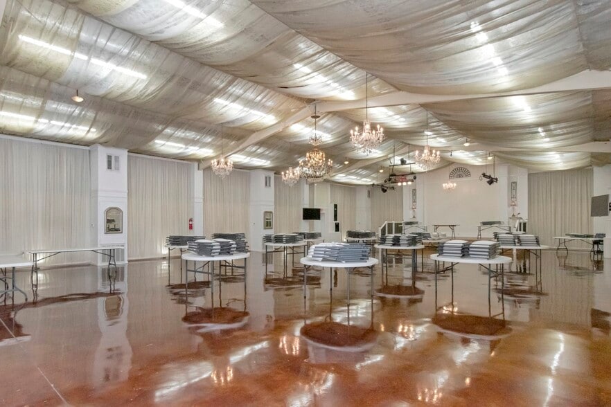 More Photos Of 5725 Jarrett Rd, Prichard Lodge Meeting Hall For Sale