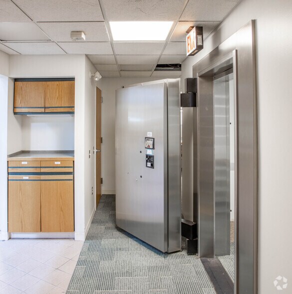 More Photos Of 2186 E High St, Pottstown Freestanding For Sale