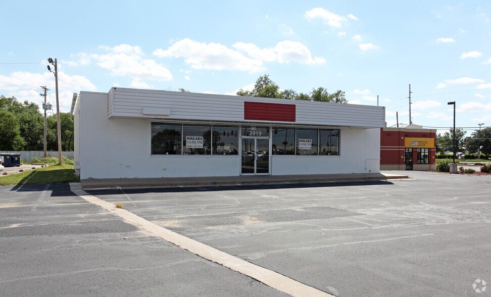 Primary Photo Of 3919 W Pawnee St, Wichita Freestanding For Lease