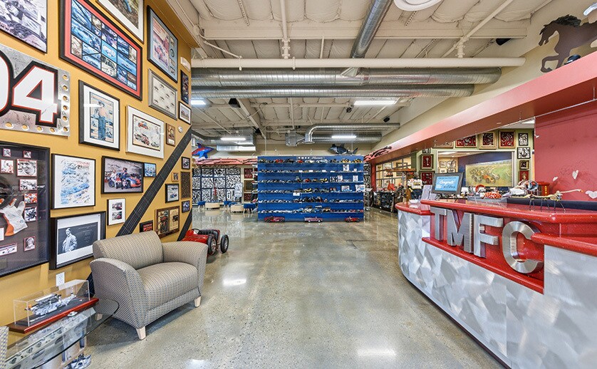 More Photos Of 521 Charcot Ave, San Jose Showroom For Sale