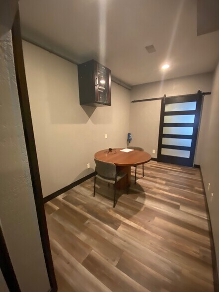 More Photos Of 3215 W College Ave, Appleton Freestanding For Lease