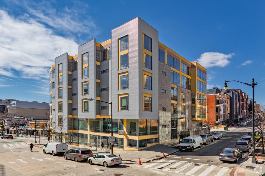 More Photos Of 2300 14th St NW, Washington Office For Lease