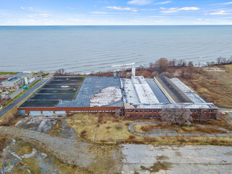 More Photos Of 91 Michell St, Oswego Warehouse For Sale