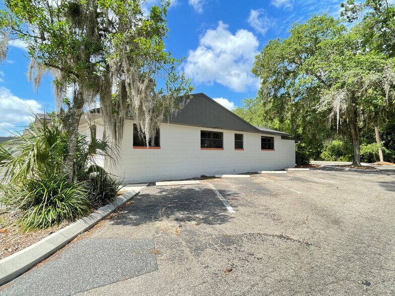 More Photos Of 3720 NW 43rd St, Gainesville Loft Creative Space For Lease