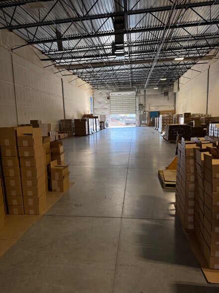 More Photos Of 496 E 1750 N, Orem Warehouse For Lease