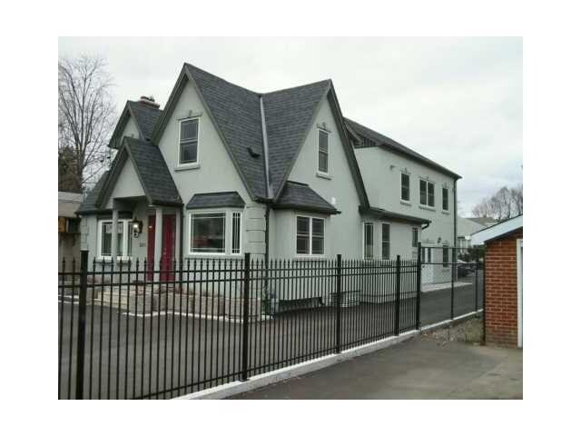 Primary Photo Of 581 Plains Rd E, Burlington Office For Lease