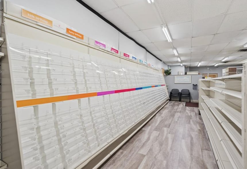 More Photos Of 320-322 3rd St, California Storefront Retail Residential For Sale