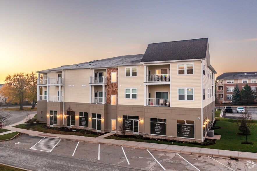 More Photos Of 39w201 Herrington Blvd, Geneva Apartments For Lease