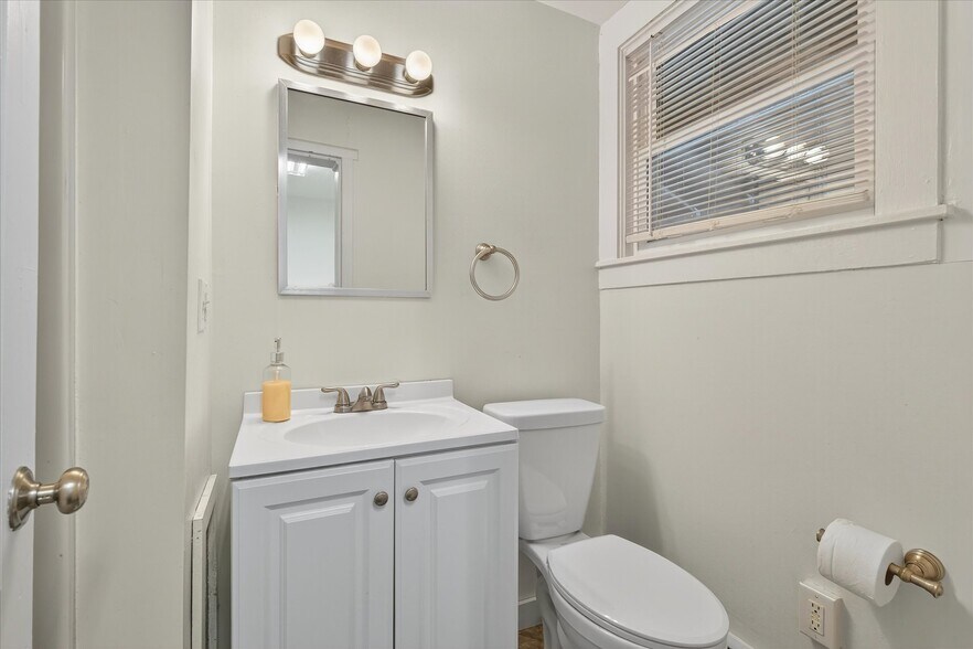 More Photos Of 61 Pleasant St, Ludlow Apartments For Sale