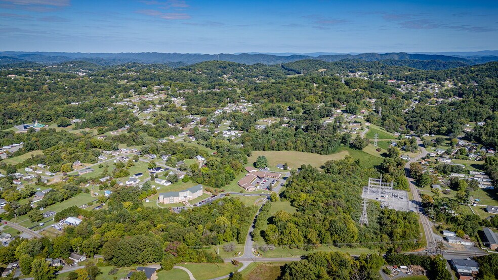 Primary Photo Of 1252 Bloomingdale Pike, Kingsport Apartments For Sale